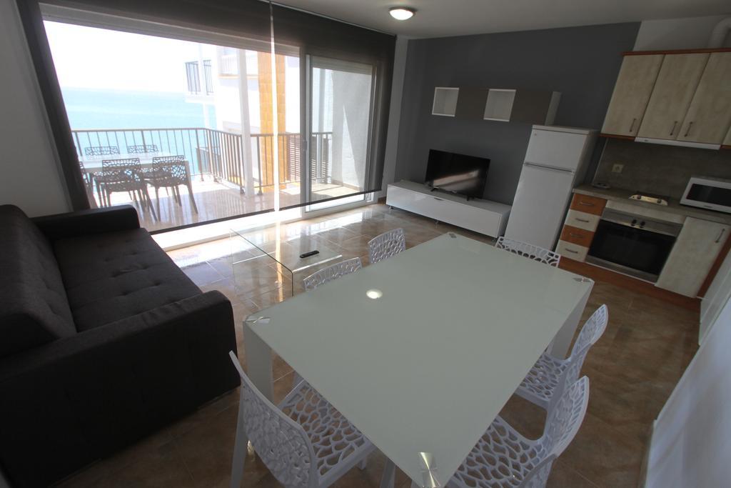 For A Stay Sant Jordi 萨洛 外观 照片